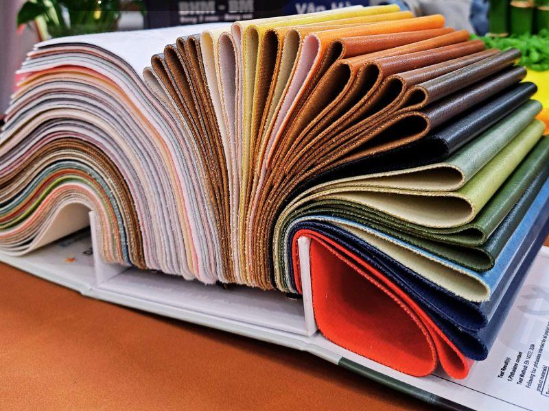 Phân phối vật liệu cho các xưởng sản xuất và đại lý trên toàn quốc Phân phối vật liệu cho các xưởng sản xuất và đại lý trên toàn quốc